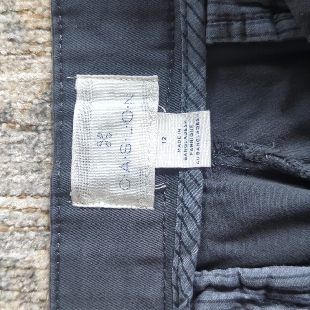Caslon Shorts - Picture 9 of 10